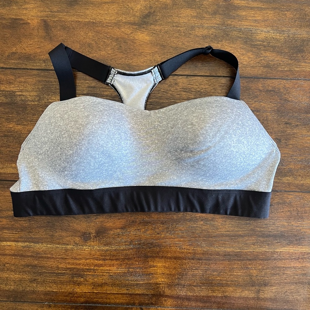 PINK Victoria's Secret Gray and Black Sports Bra